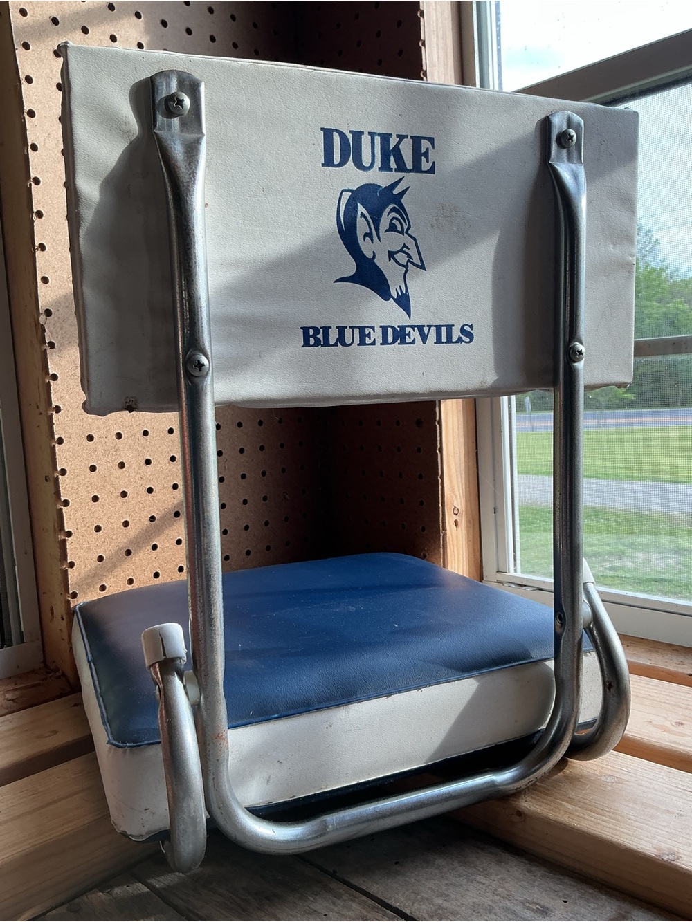 Duke University Blue Devils Vintage metal folding Stadium Seat White & Blue
